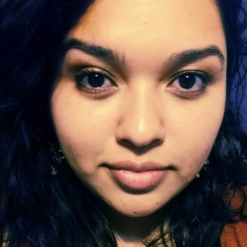 Meet your Posher, Beatriz